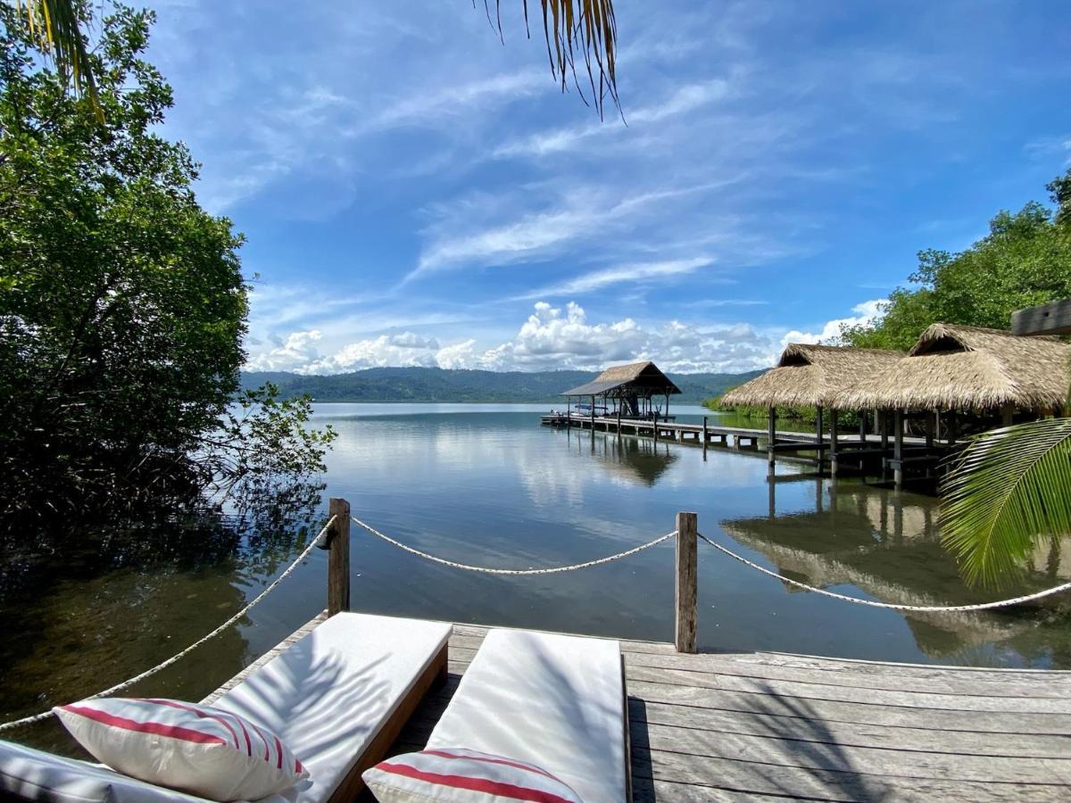 Finca Vela Lodge Bocas del Toro Exterior photo